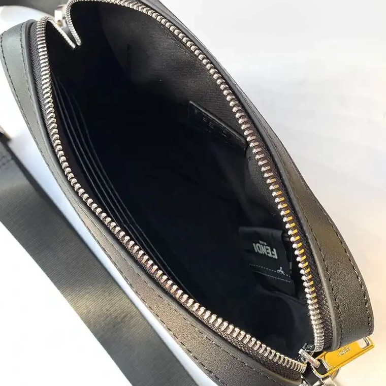 Cheap Camera In Calf ROMA Leather Fendi Logo Compact Case Black 0420 HOT SALE